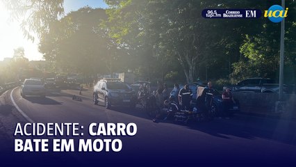 Acidente entre carro e motocicleta paraliza o trânsito na BR-356 sentido RJ