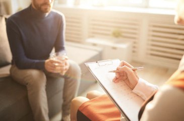 These Signs Could Mean It May Be Time for Therapy