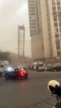 Mumbai dust storm effect