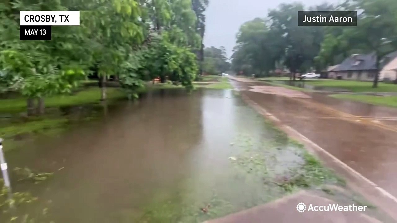 Powerful storms rumble from Texas to Florida