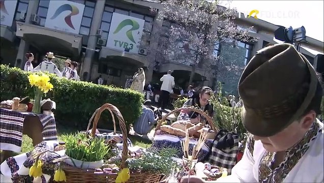 Gheorghita Nicolae - Ia-ma, dor si du-ma, du-ma (Tezaur folcloric de florii - TVR Folclor - 28.04.2024)