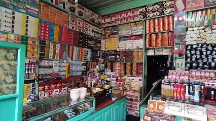 Bu bakkalın içine giren şaşıp kalıyor