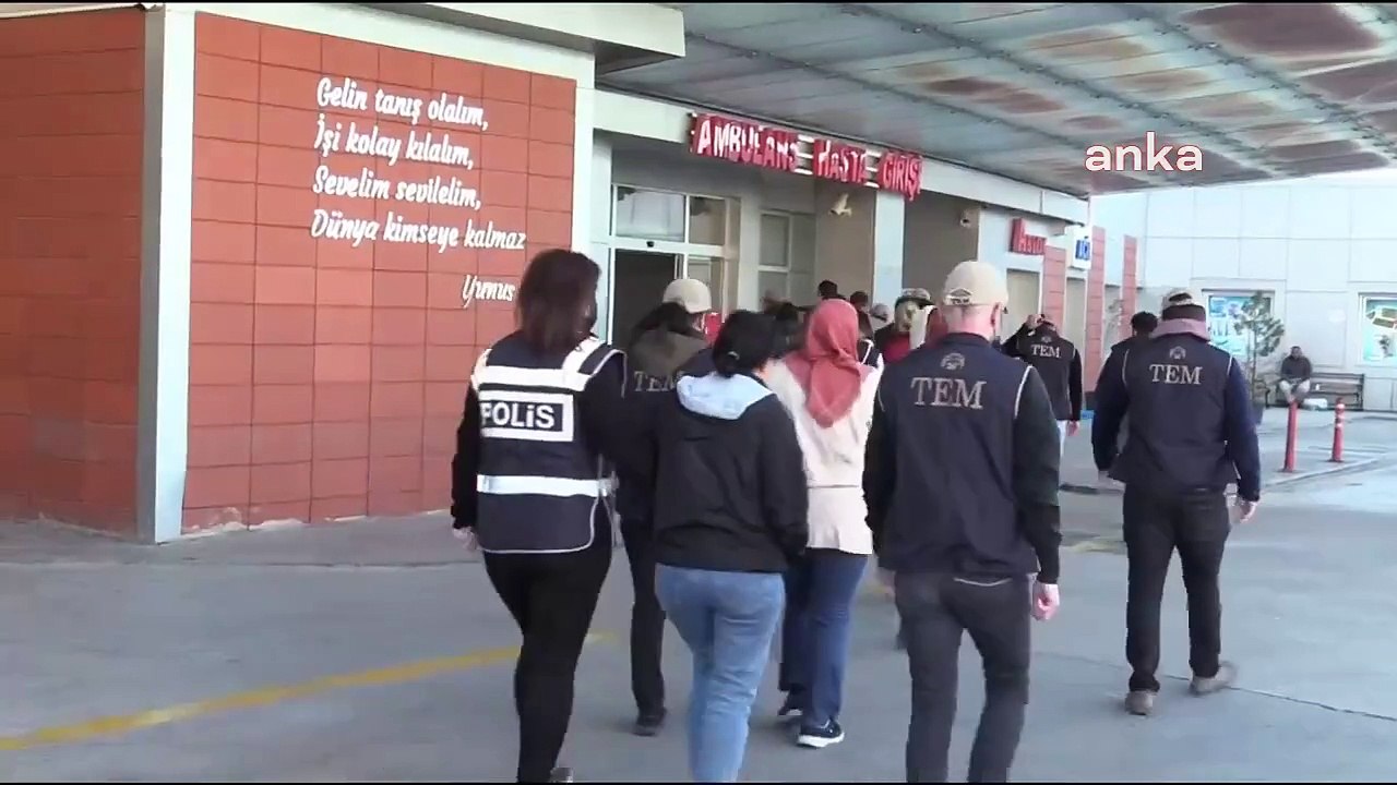 MSB: "Irak'tan Kaçan 2 PKK'lı Terörist Habur Hudut Karakolu'na Teslim Oldu"