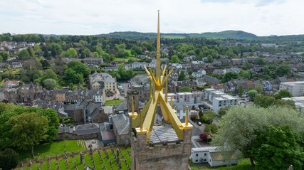 Iconic Linlithgow spire is gleaming golden once again following £400,000 restoration