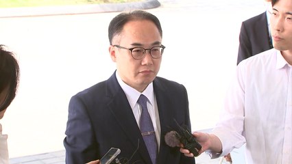 이원석, 인사 관련 질문에 '7초 침묵'...원칙 수사 강조도 / YTN