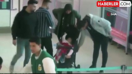 İstanbul Havalimanı'nda külçe altınlar bebek arabasından çıktı