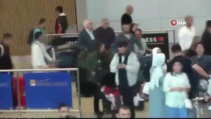 İstanbul Havalimanı'nda bebek arabasından 73 kilo külçe altın çıktı
