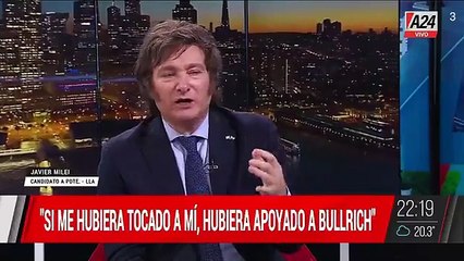 "En el medio de sus sábanas"