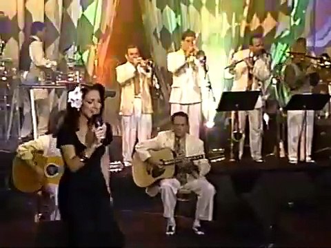 Mi Tierra (Live) - Gloria Estefan