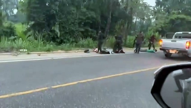 Pobladores golpean a supuestos asaltantes en el Puerto Cortés