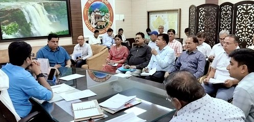 जहां टैंकरों से जलापूर्ति की जानी है, वहां उन्हें प्राथमिकता से भेजे