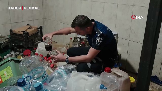 Merdiven altı kuru meyve ve pekmez imalathanesine baskın