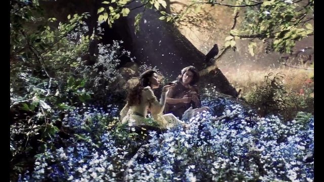 Tom Cruise regrette d'avoir joué dans le film Legend en début de carrière. Voici sa bande-annonce.