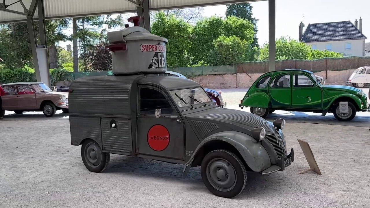 Citroën 2CV AZU SEB 1956 Caravane du Tour de France
