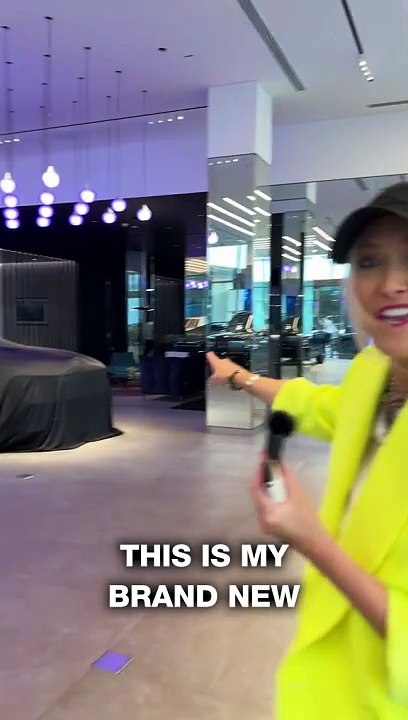 What do you think of my very own custom Rolls-Royce Spectre?! 