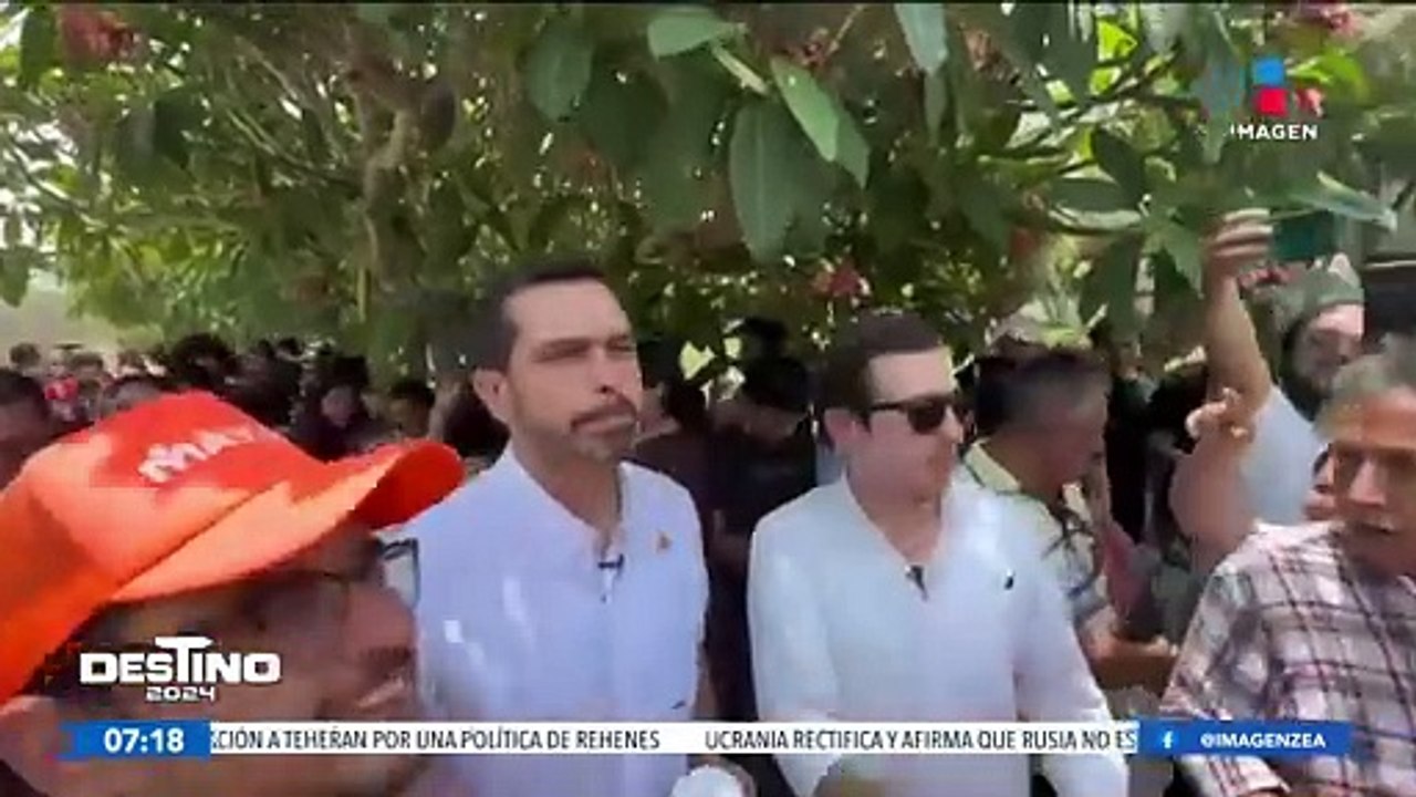 Jorge Álvarez Máynez visita la Universidad Autónoma de Yucatán