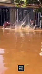 VÍDEO: Moradores de São Leopoldo se indignam após flagrarem homem assaltando casas no RS; assista