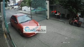 Video del momento en que guardia dispara por accidente a Osman Zepeda