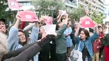 Cannes, la manifestazione del collettivo di lavoratori precari