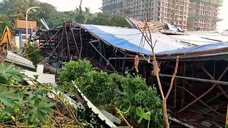 Rescuers search after deadly billboard fall in Mumbai