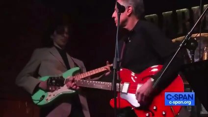 ABD Dışişleri Bakanı Blinken, Kiev'de bir barda konser verdi