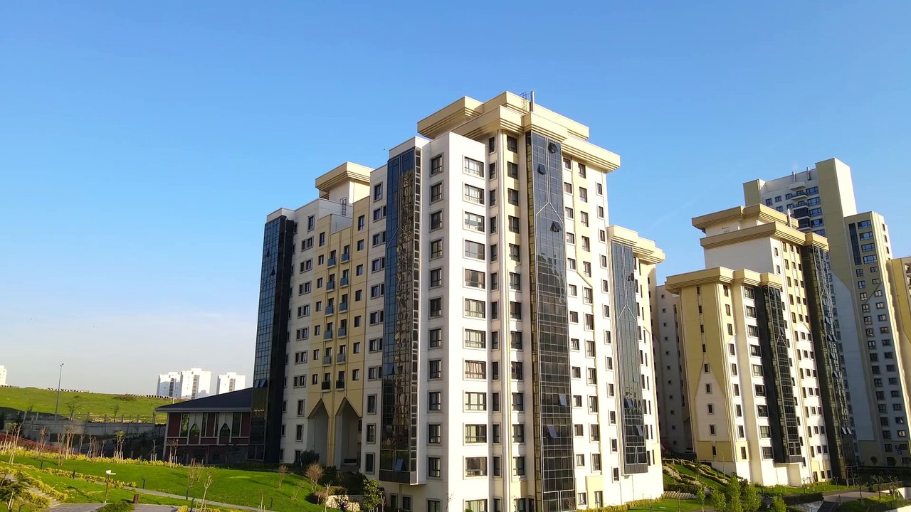 Healthy lifestyle will give Premium Plots in Bangalore at Prestige Kings County