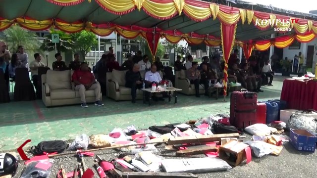 Miliki Kekuatan Hukum Tetap Kejaksaan Sorong Musnahkan Barang Bukti 70 Perkara