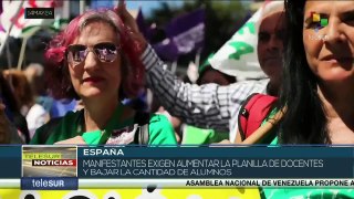 Estudiantes españoles protestan para exigir mejoras de centros educativos