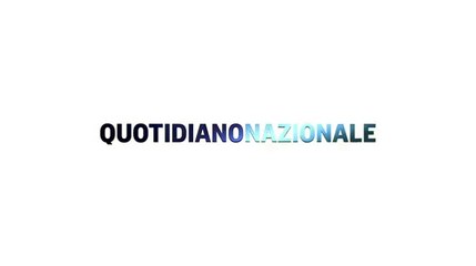 Svelato il ritratto ufficiale di Re Carlo III su sfondo rosso