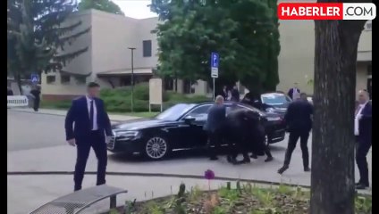 Saldırıya uğrayan Slovakya Başbakanı Fico korumaları tarafından makam aracına böyle götürüldü