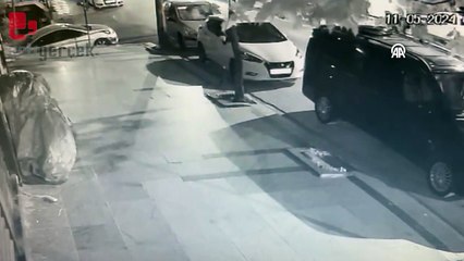 Bağcılar'da taksi şoförü meslektaşını silahla vurarak öldürdü