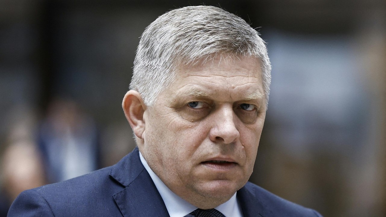 Slowakischer Regierungschef Fico offenbar durch Schüsse verletzt