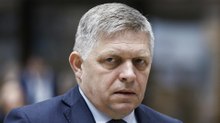 Slowakischer Regierungschef Fico offenbar durch Schüsse verletzt