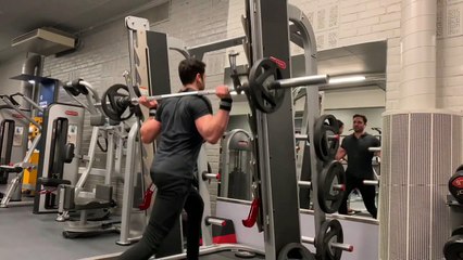 Single leg squat smith bar