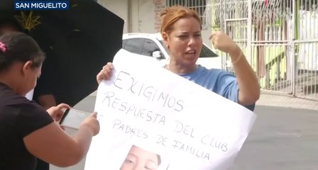 Acudientes de escuela en San Miguelito exigen póliza contra accidentes para sus hijos