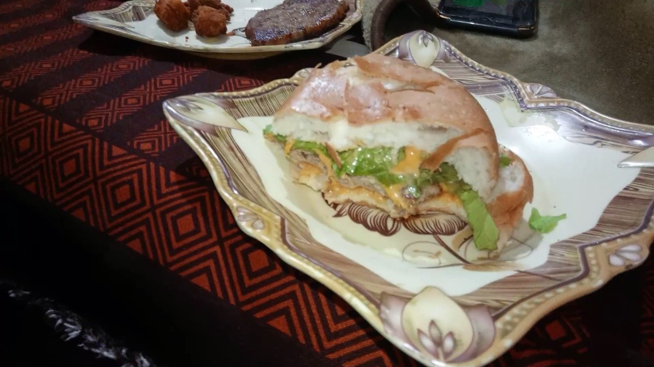 Delicious Burger