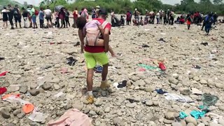 Cifra de niños migrantes que cruzaron selva panameña rumbo a EEUU se disparó en 2024