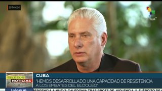 El presidente de Cuba aplaude la capacidad de resistencia de su pueblo al enfrentarse al bloqueo económico.