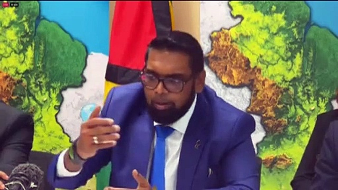 T&T TRADE MINISTER MET WITH GUYANA PRIVATE SECTOR ON MILK PRODUCTS ISSUE
