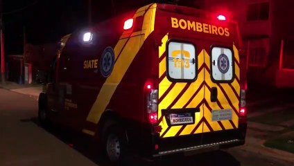 Homens invadem residência no Riviera e agridem jovem com porrete