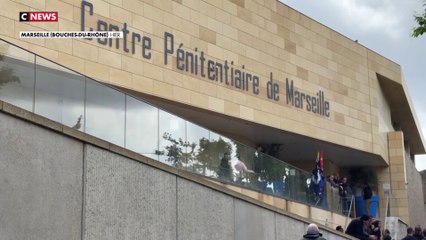 Conditions de travail des agents pénitentiaires à la prison des Baumettes