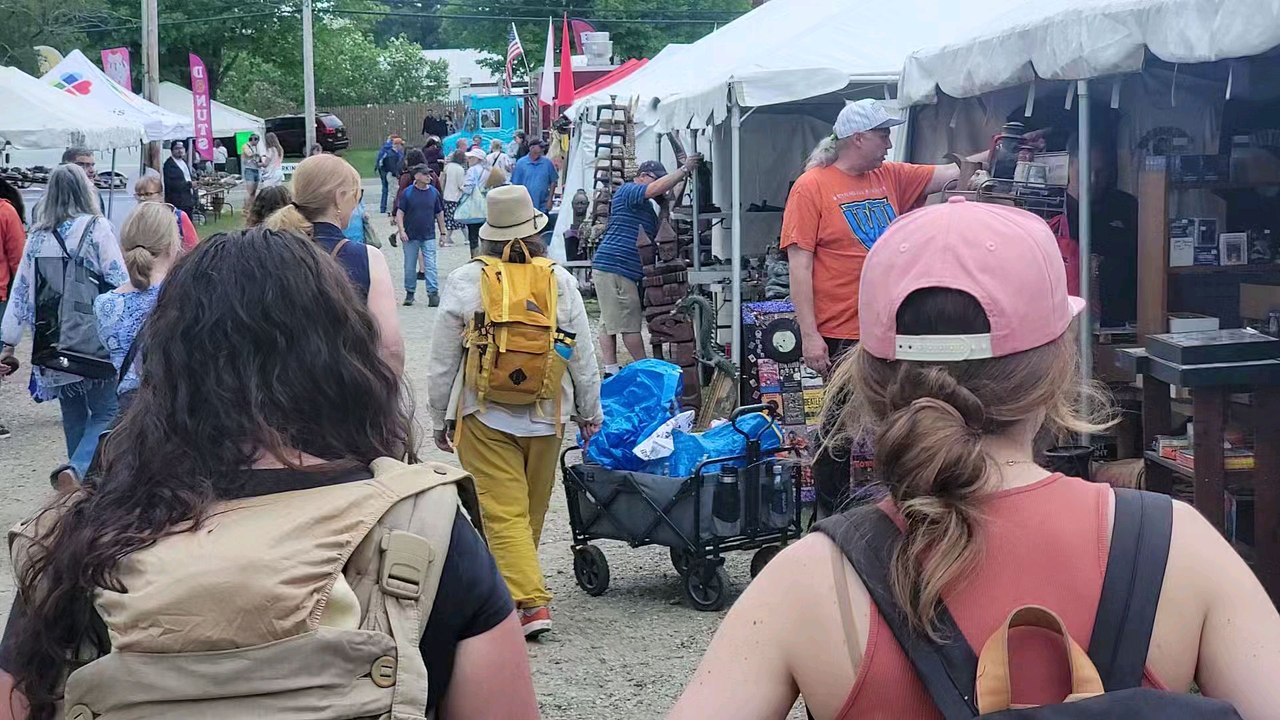 Brimfield Flea Market with Ron Schluter
