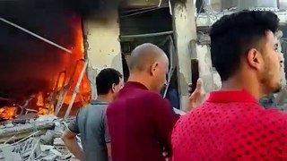 غارة إسرائيلية تدمر مبنى سكنيا في مخيم جباليا شمال غزة