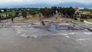 Hatay'da denizin rengi değişti