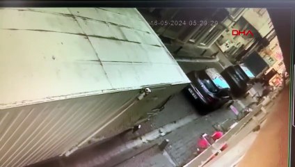 Beşiktaş'taki patlama kameralara yansıdı