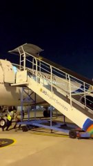 Funcionário no Avião ✈️