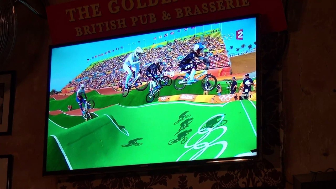 Bordeaux France Exploring France. Chris Summerfield Photography 7 Irish pub