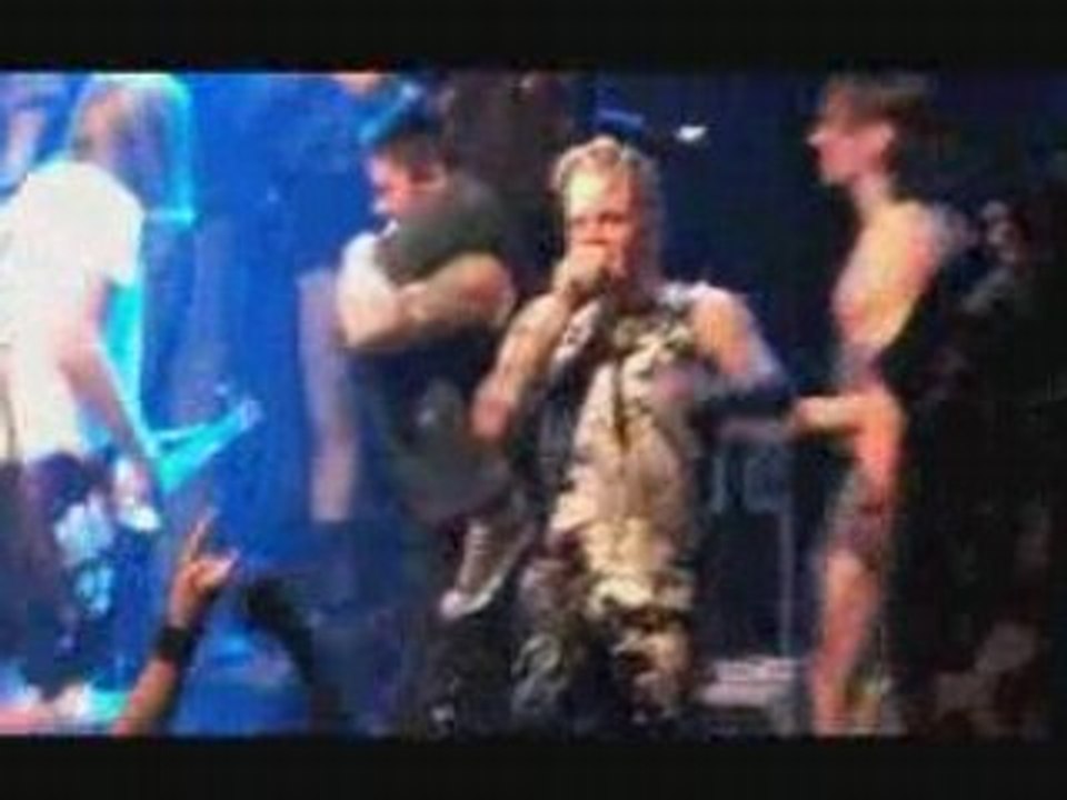 Maroon,The Sorrow,Dead Shape Figure live in essen