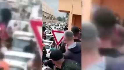 Palermo, prova a molestare una bimba di 5 anni e rischia il linciaggio