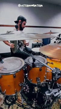 Use fones pra ficar melhor! #veteranobatera #drums #drummer #drum #music #groove